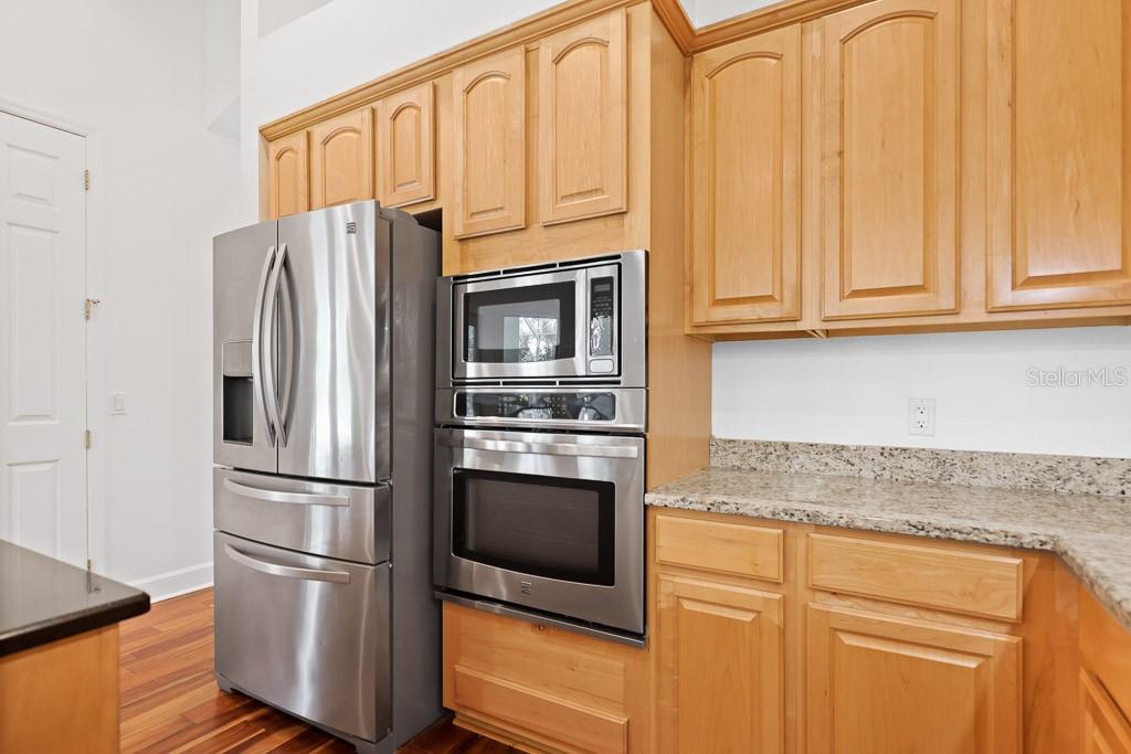 6034 Hammock Hill, Lithia, FL 33547