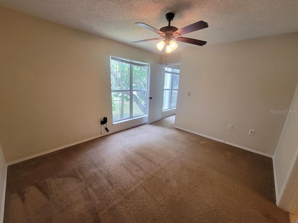 10024 Strafford Oak Unit 813, Tampa, FL 33624