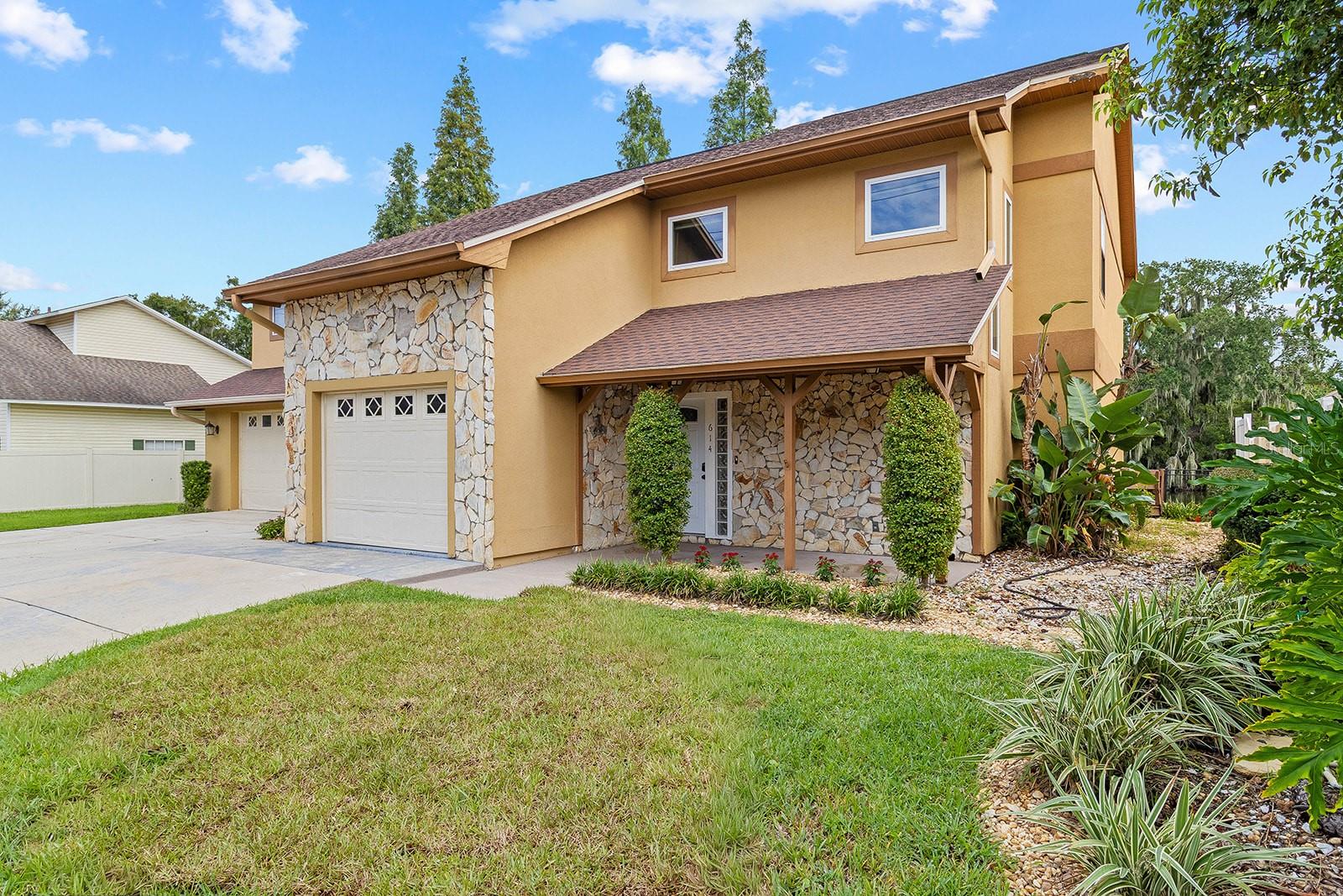 614 Mountain Lake, Lakeland, FL 33813