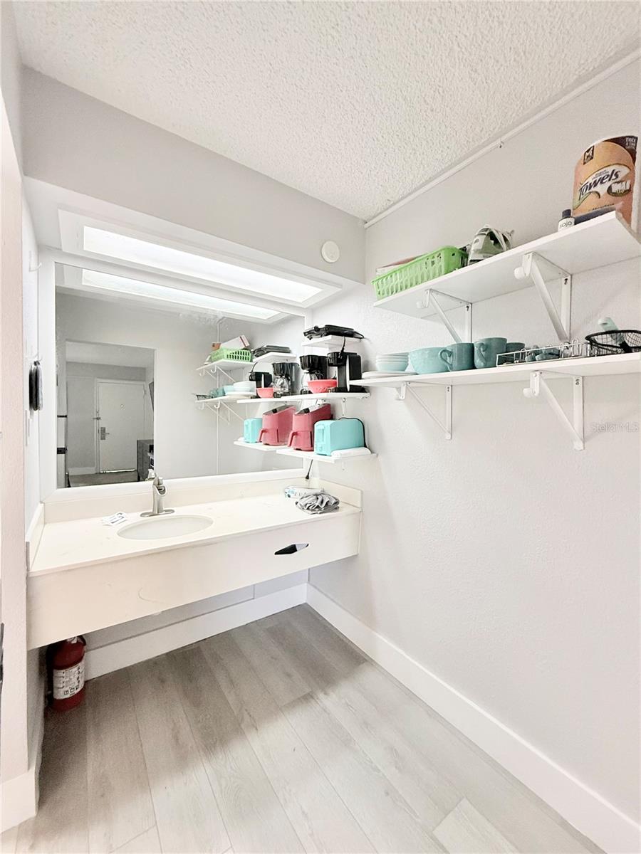 7150 Tamiami Unit C126, Sarasota, FL 34243