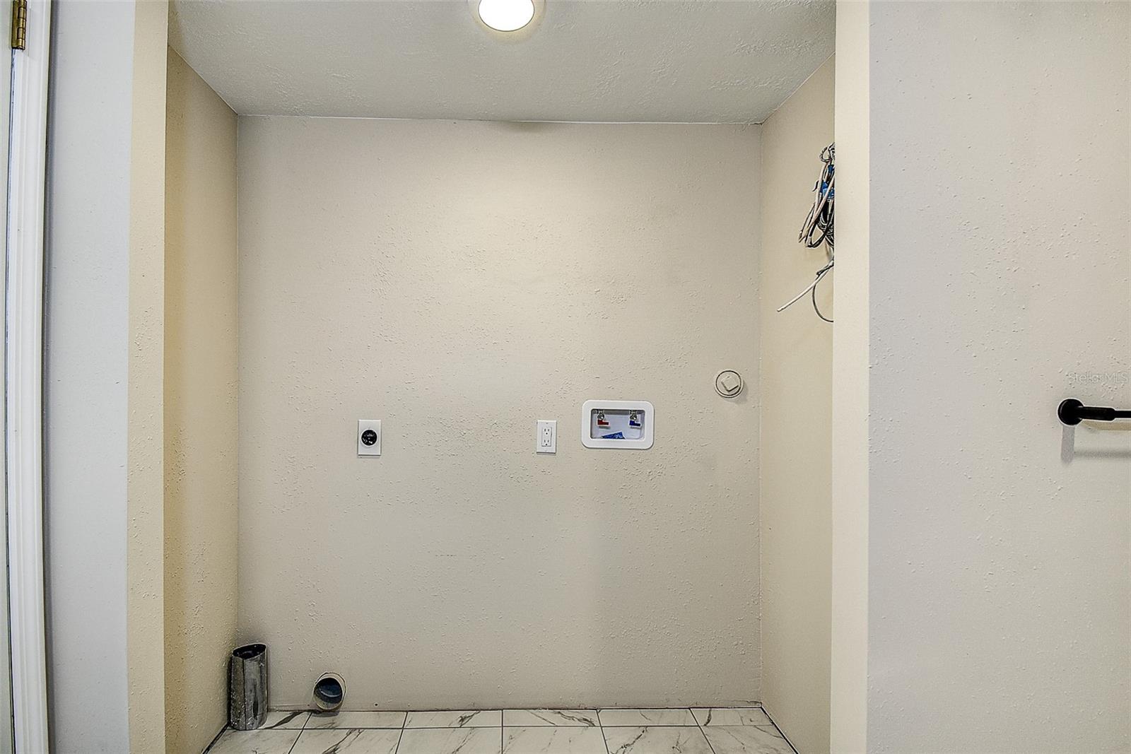 11700 Valley, Dade City, FL 33525
