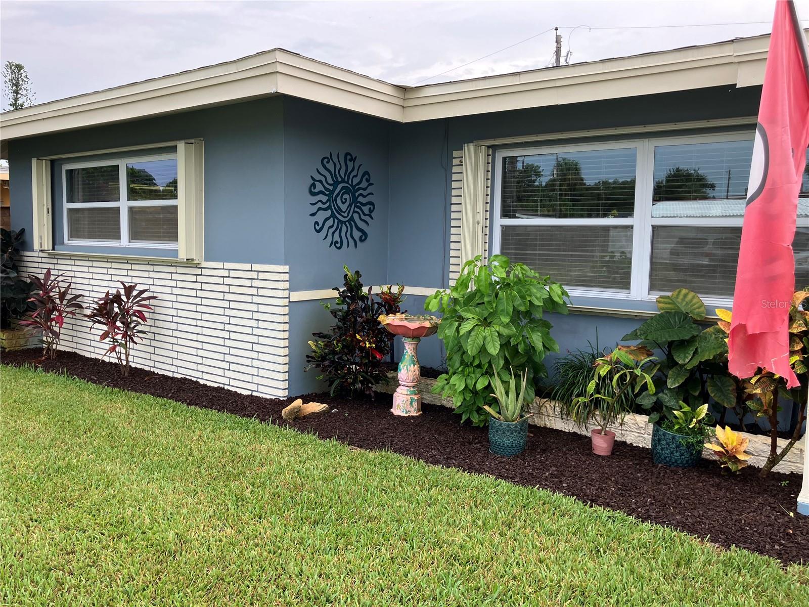 968 62nd, St Petersburg, FL 33705