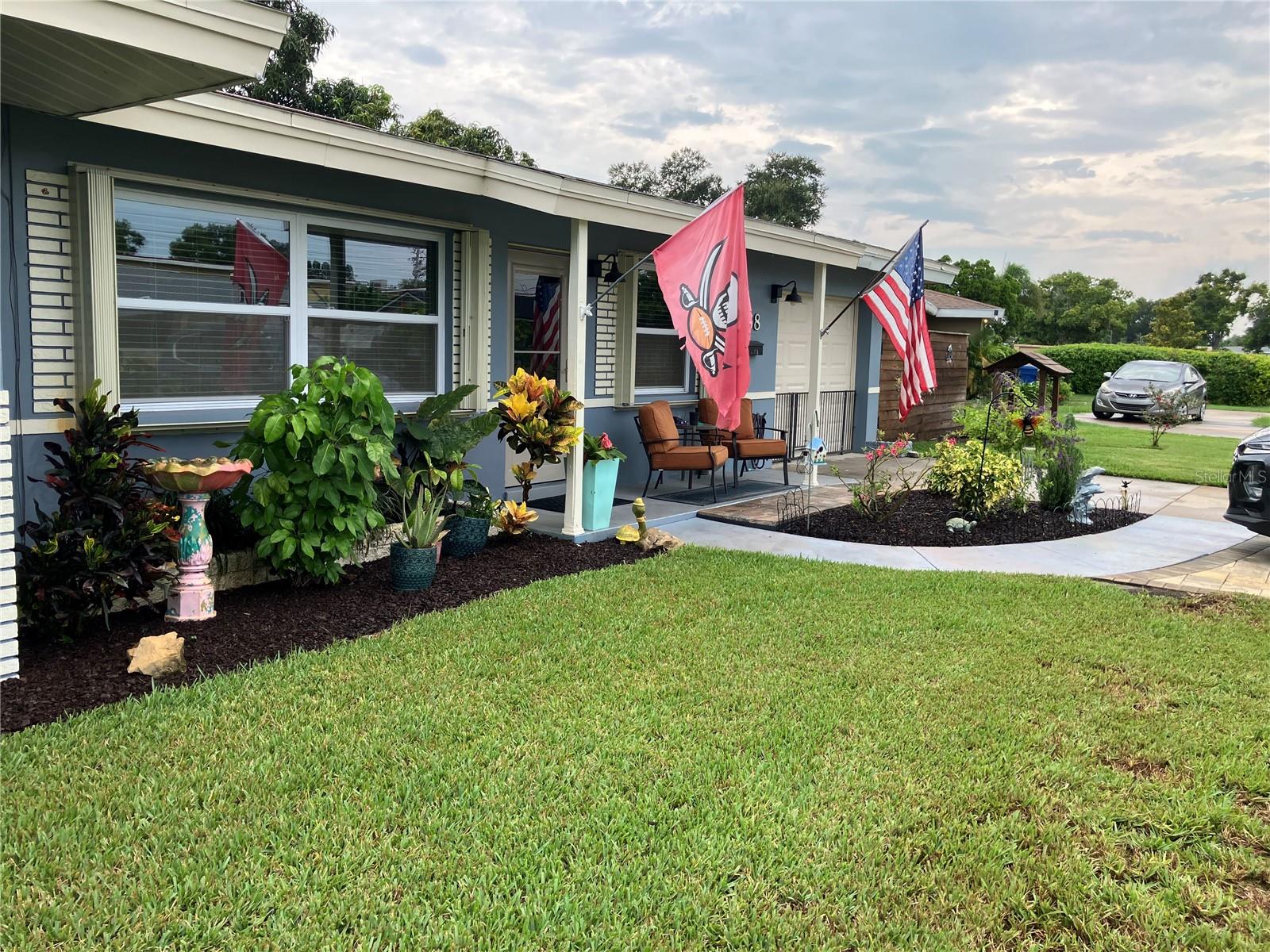968 62nd, St Petersburg, FL 33705