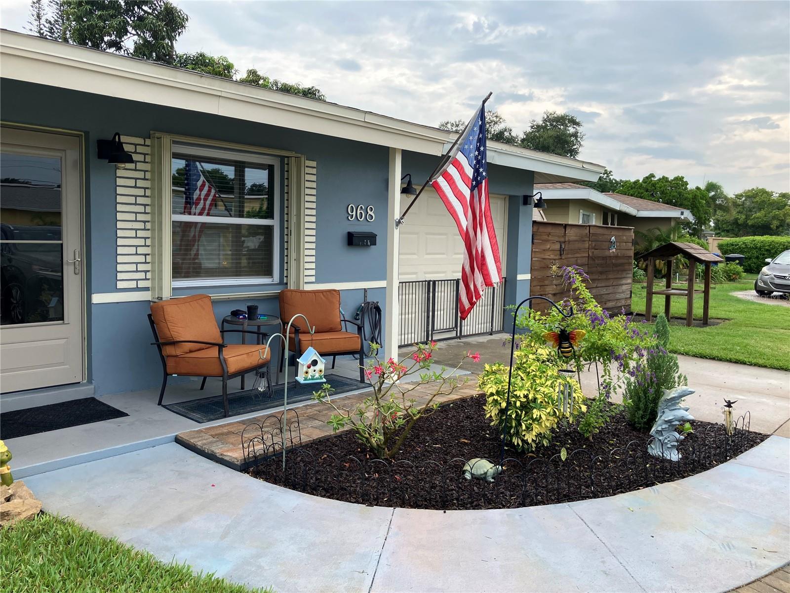 968 62nd, St Petersburg, FL 33705