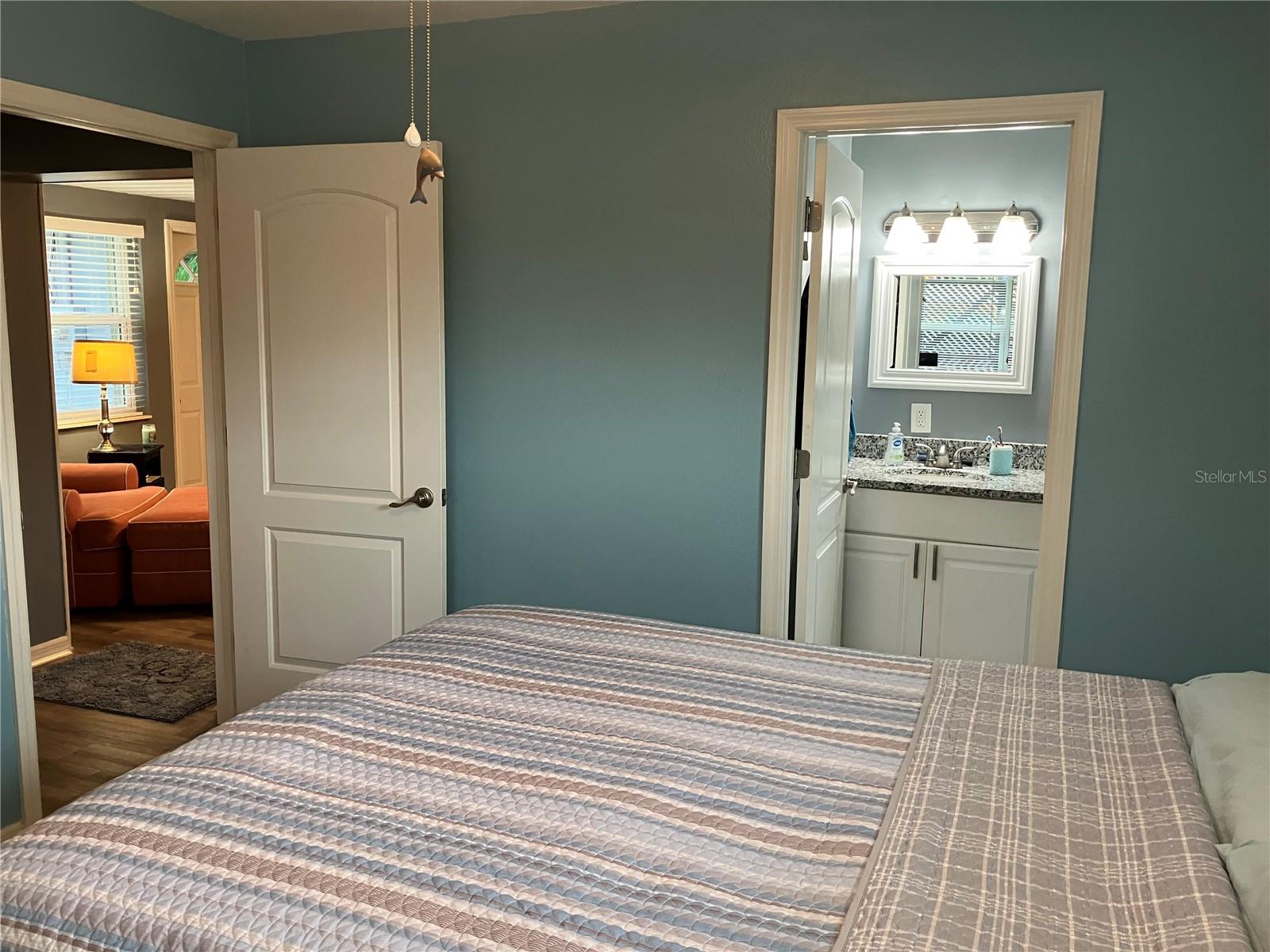 968 62nd, St Petersburg, FL 33705