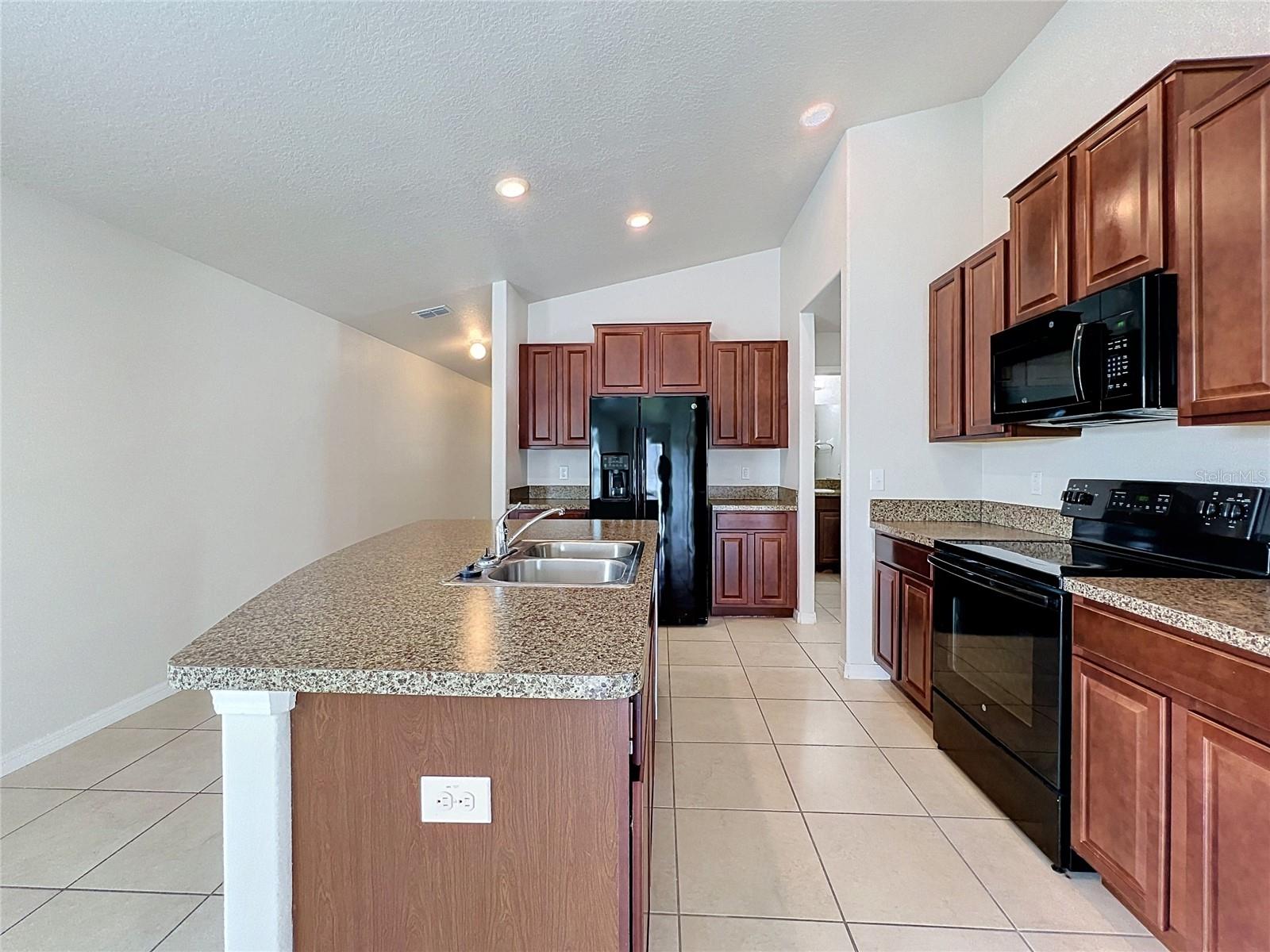 36095 Carriage Pine, Zephyrhills, FL 33541