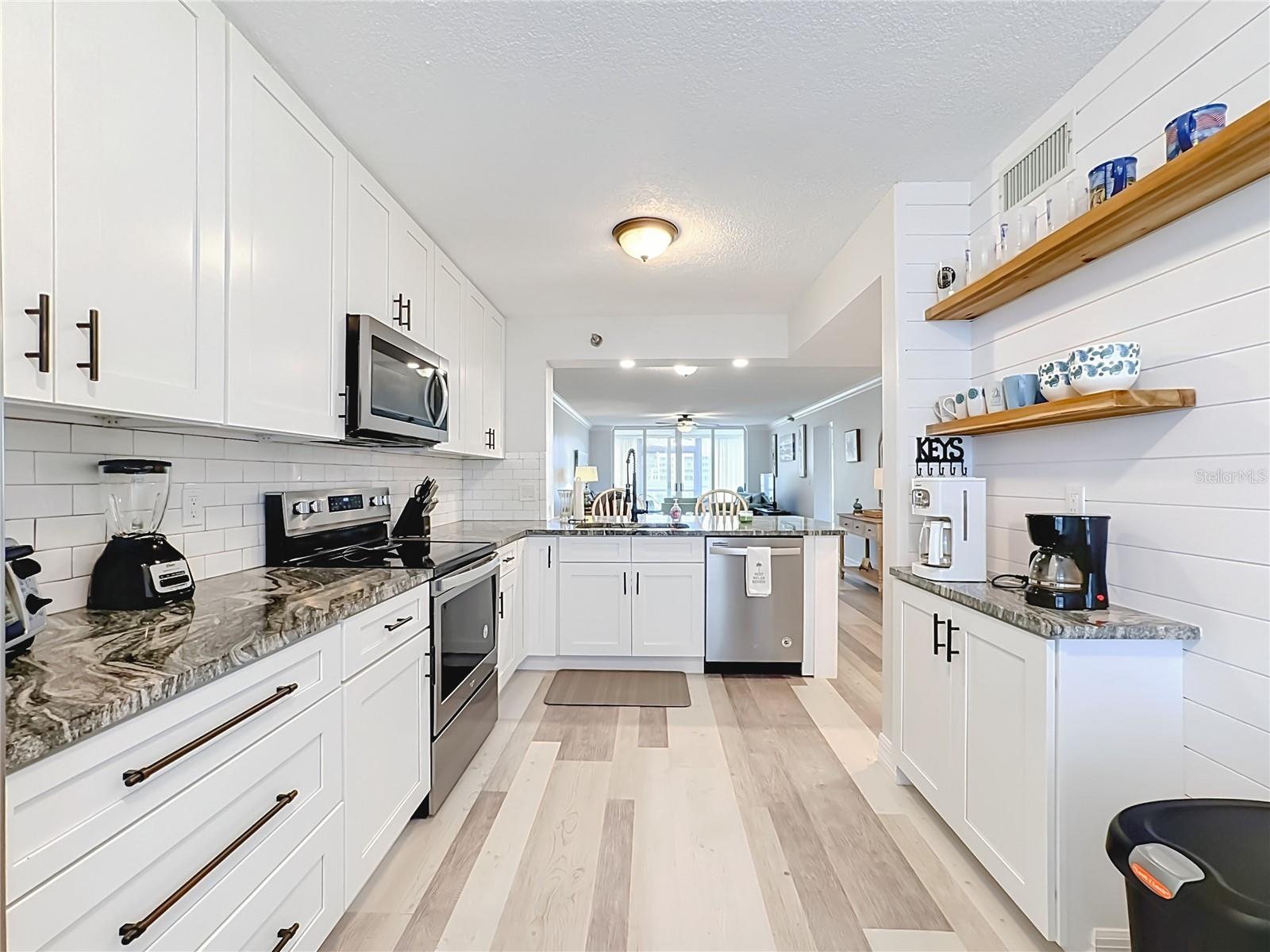 3750 Pinebrook Unit 107, Bradenton, FL 34209