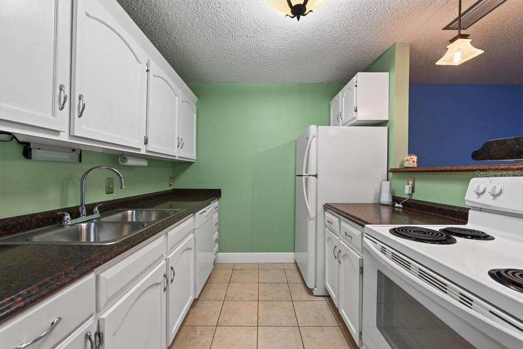4801 Airport Unit 118, Zephyrhills, FL 33542