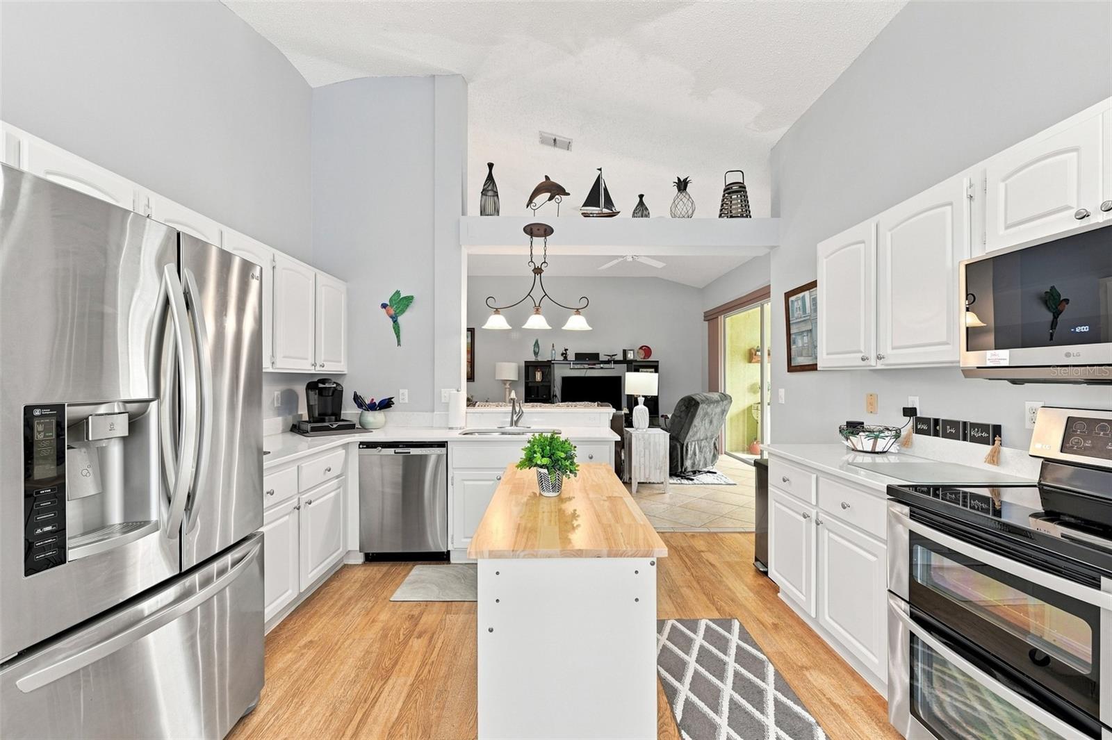 2242 Del Webb, Sun City Center, FL 33573