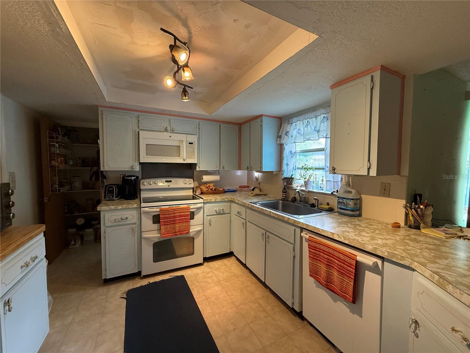 7301 San Carlos, Port Richey, FL 34668