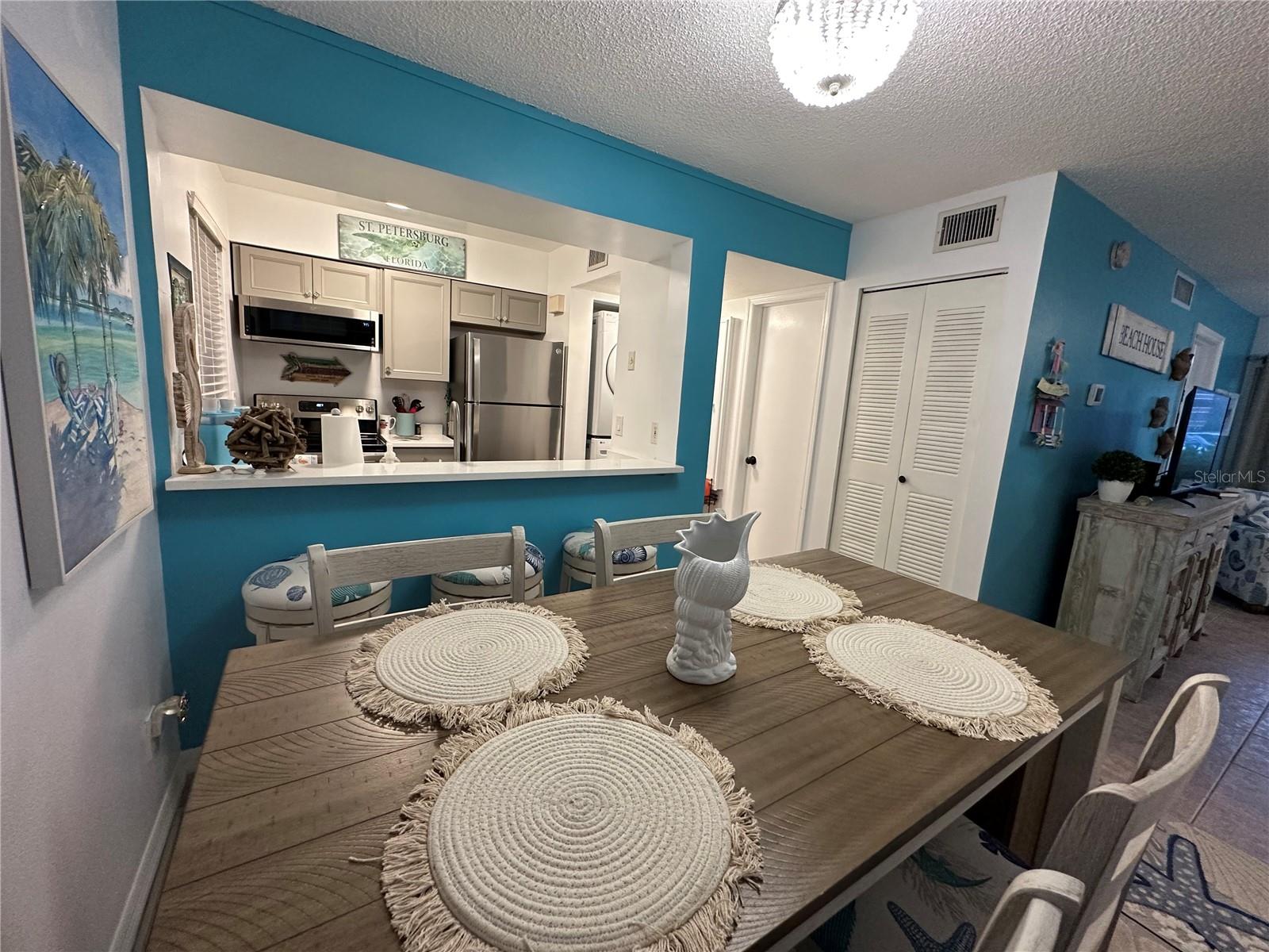 6825 Stones Throw Unit 1107, St Petersburg, FL 33710