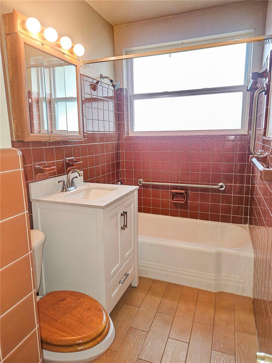 1820 Lombardy, Clearwater, FL 33755