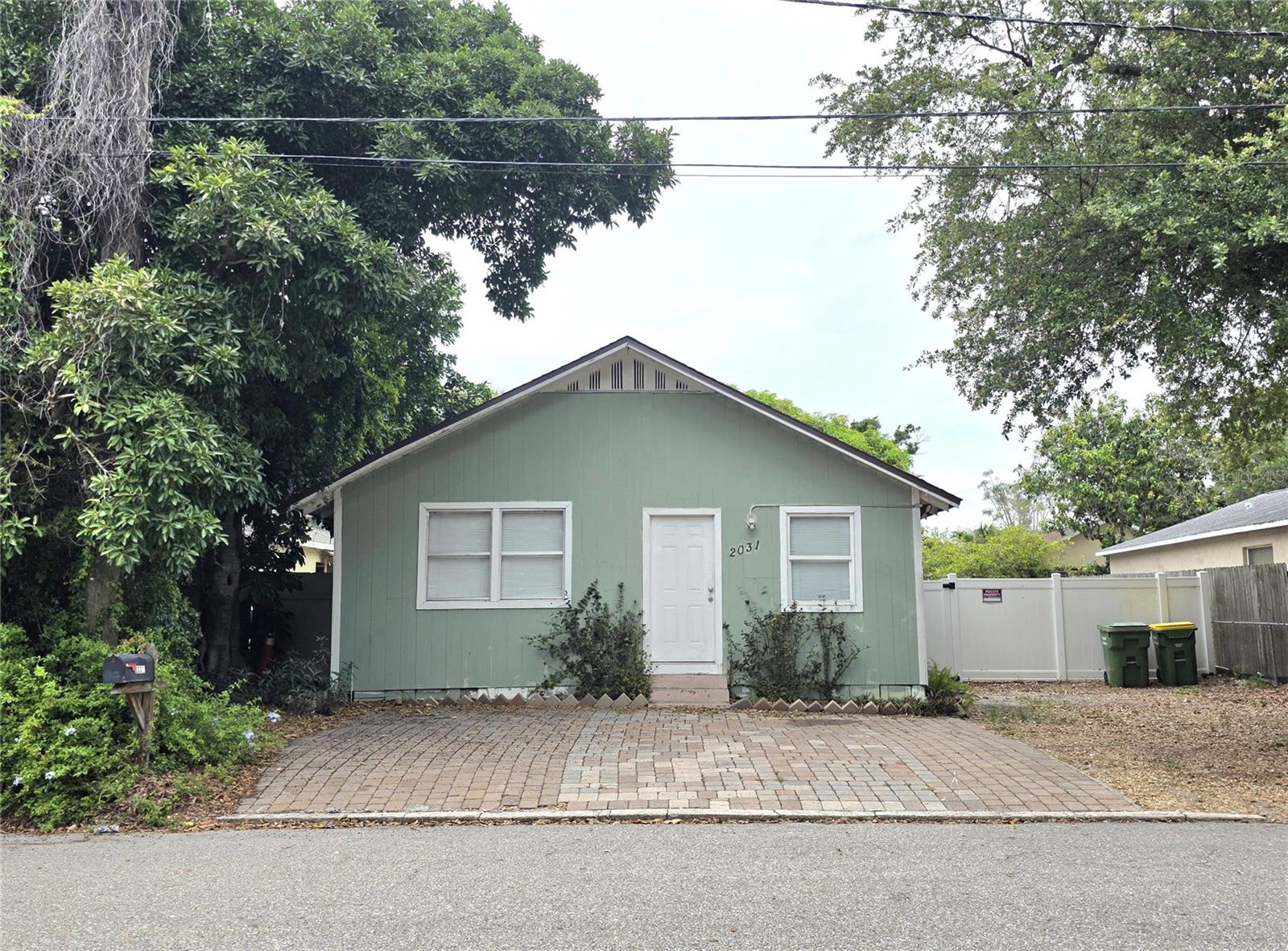 2031 4th, Sarasota, FL 34237