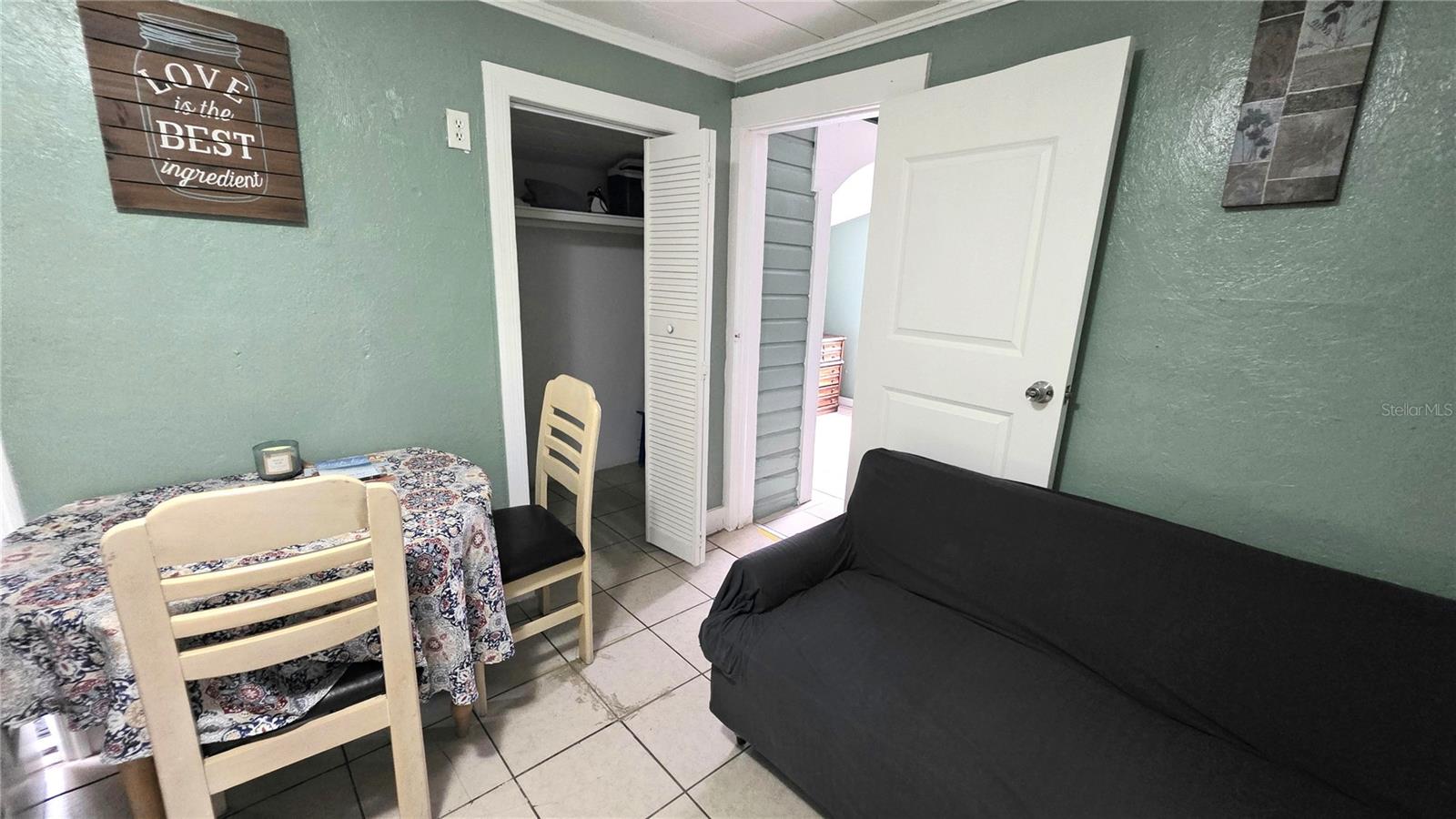 2031 4th, Sarasota, FL 34237
