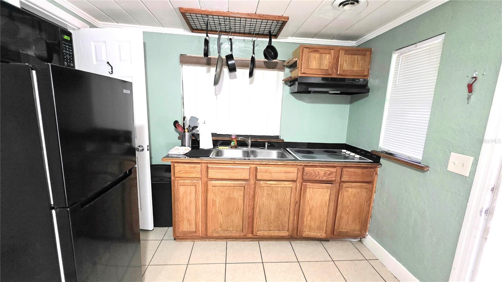 2031 4th, Sarasota, FL 34237