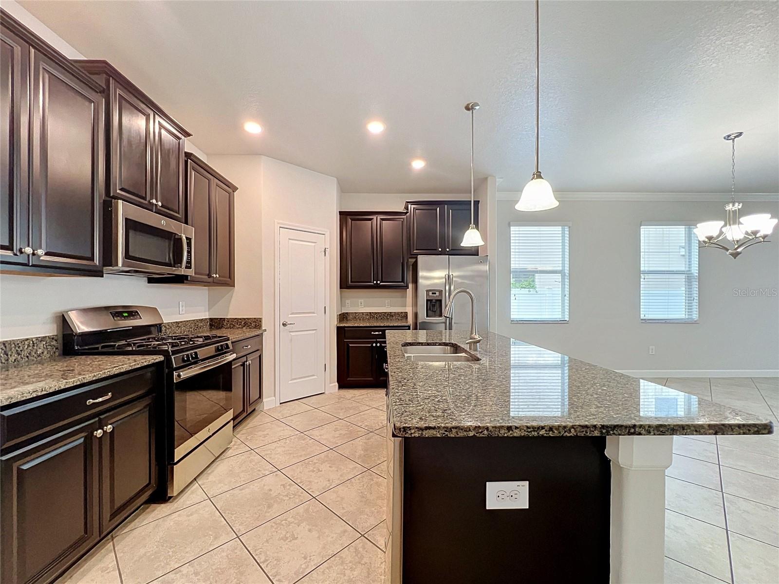3160 Calvano, Land O Lakes, FL 34639