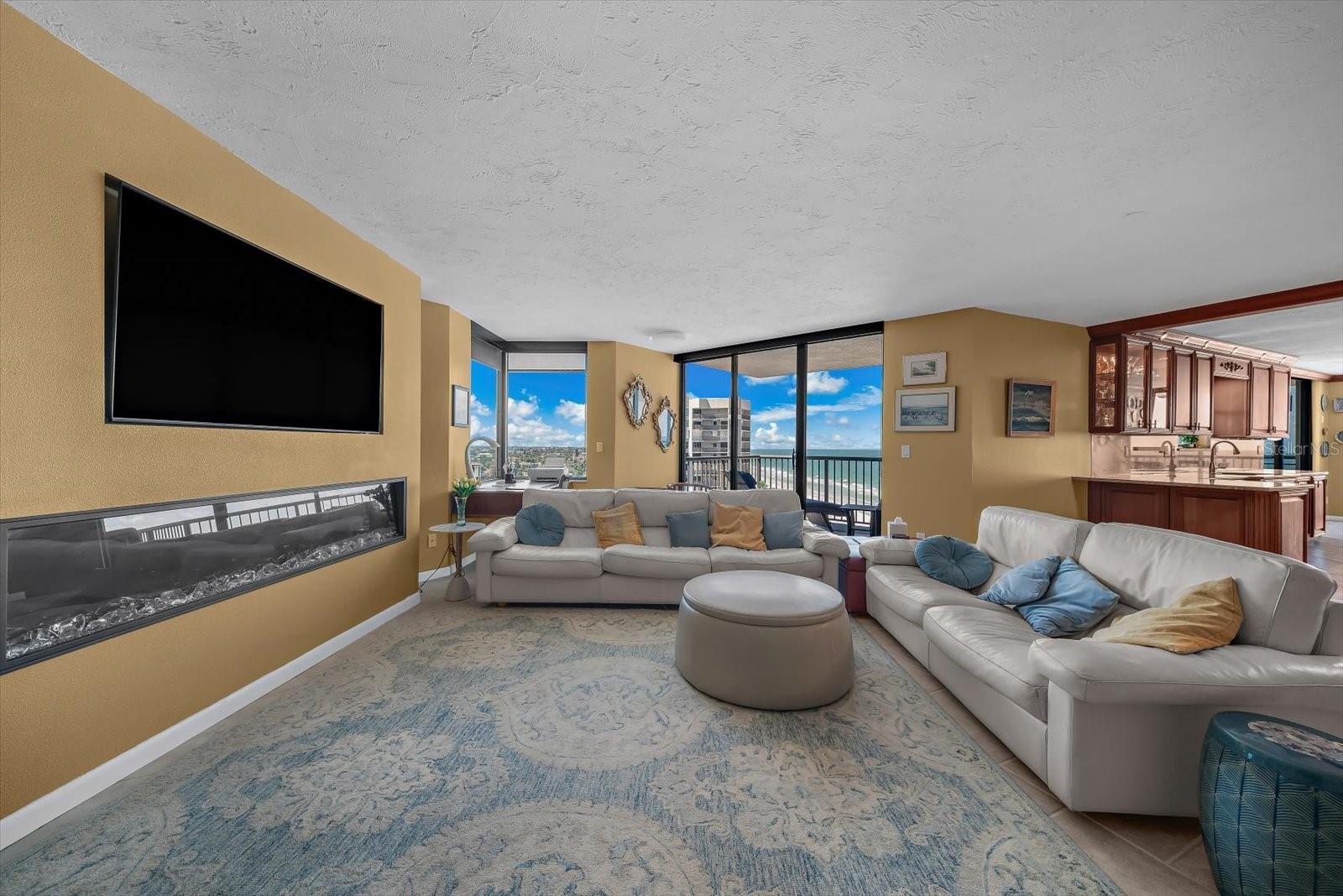 1600 Gulf Unit 911, Clearwater Beach, FL 33767