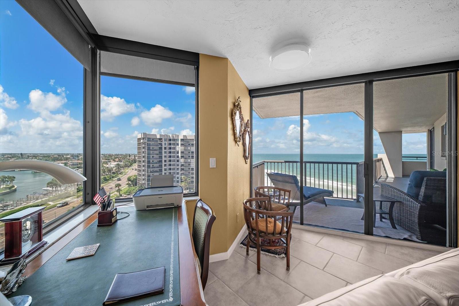 1600 Gulf Unit 911, Clearwater Beach, FL 33767