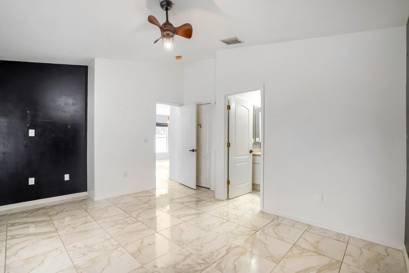 701 Periwinkle Pointe, Seffner, FL 33584