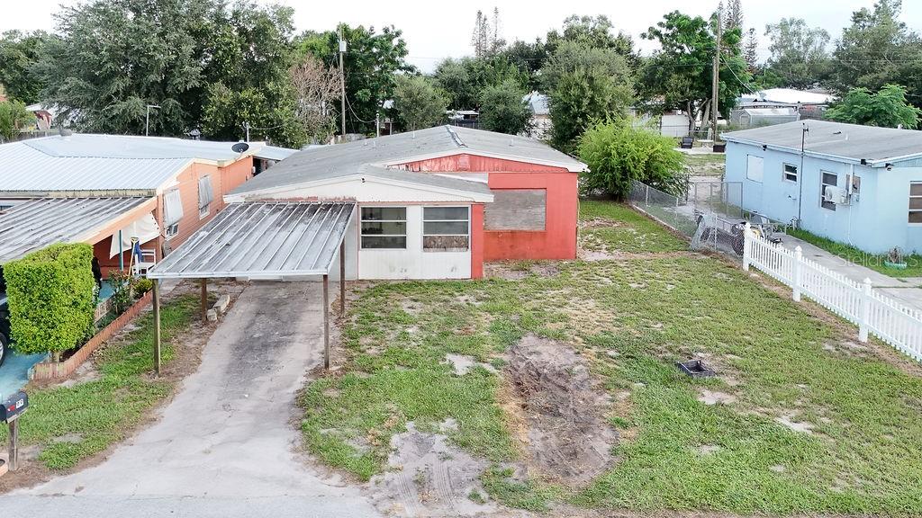 99 Yale, Frostproof, FL 33843