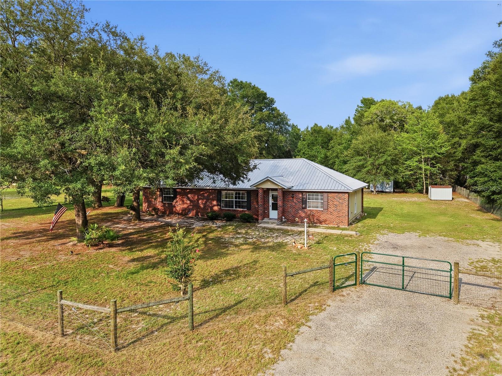 5480 53rd, High Springs, FL 32643