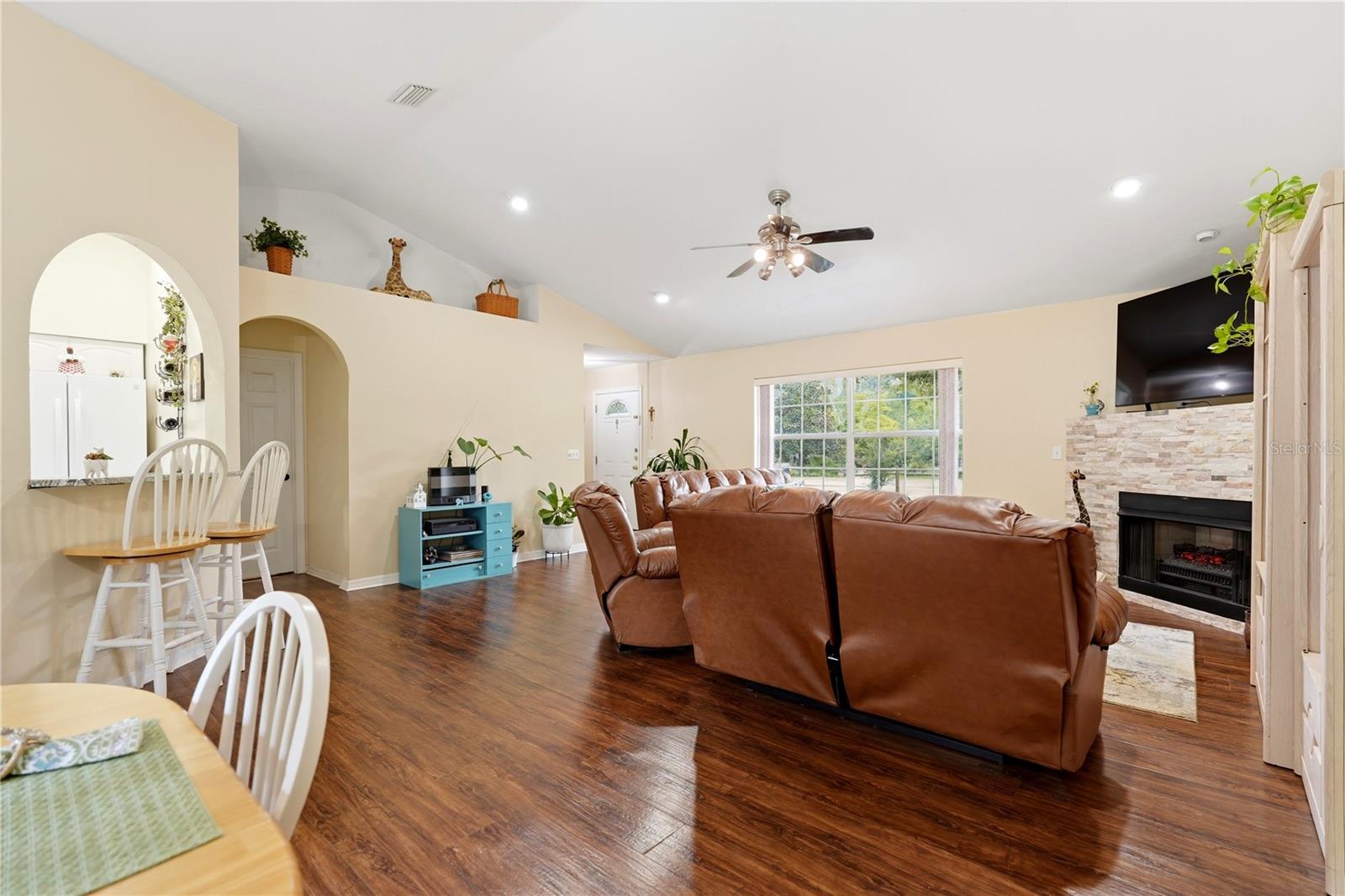 5480 53rd, High Springs, FL 32643