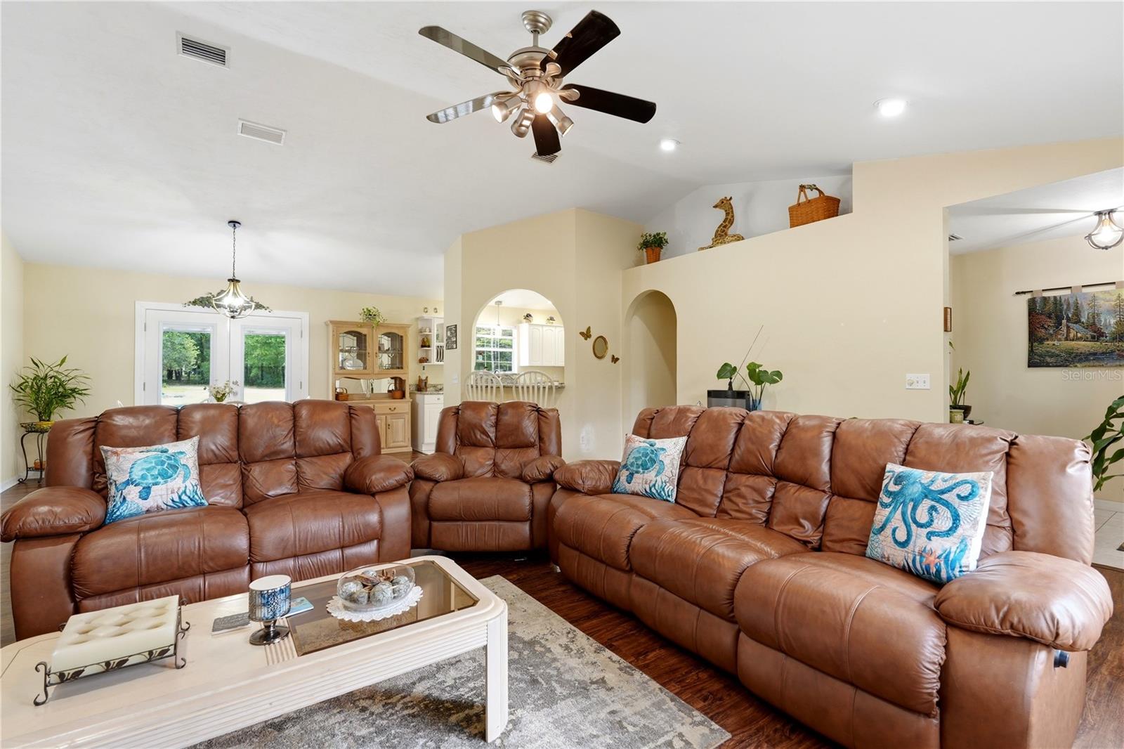 5480 53rd, High Springs, FL 32643