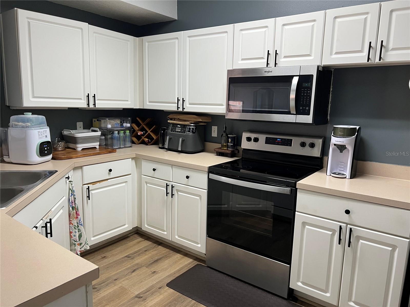 5566 Metrowest Unit 301, Orlando, FL 32811