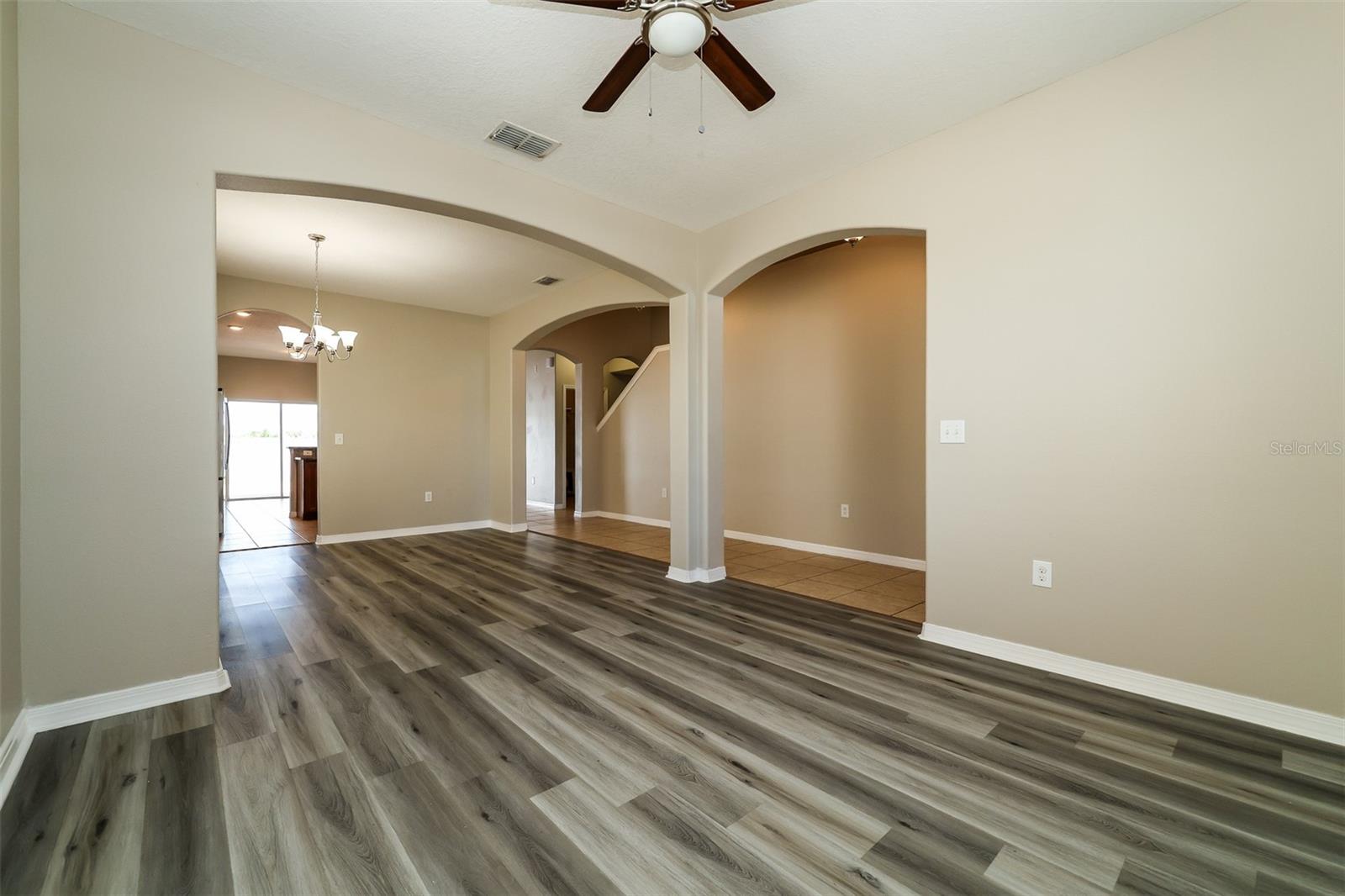 2322 Dovesong Trace, Ruskin, FL 33570