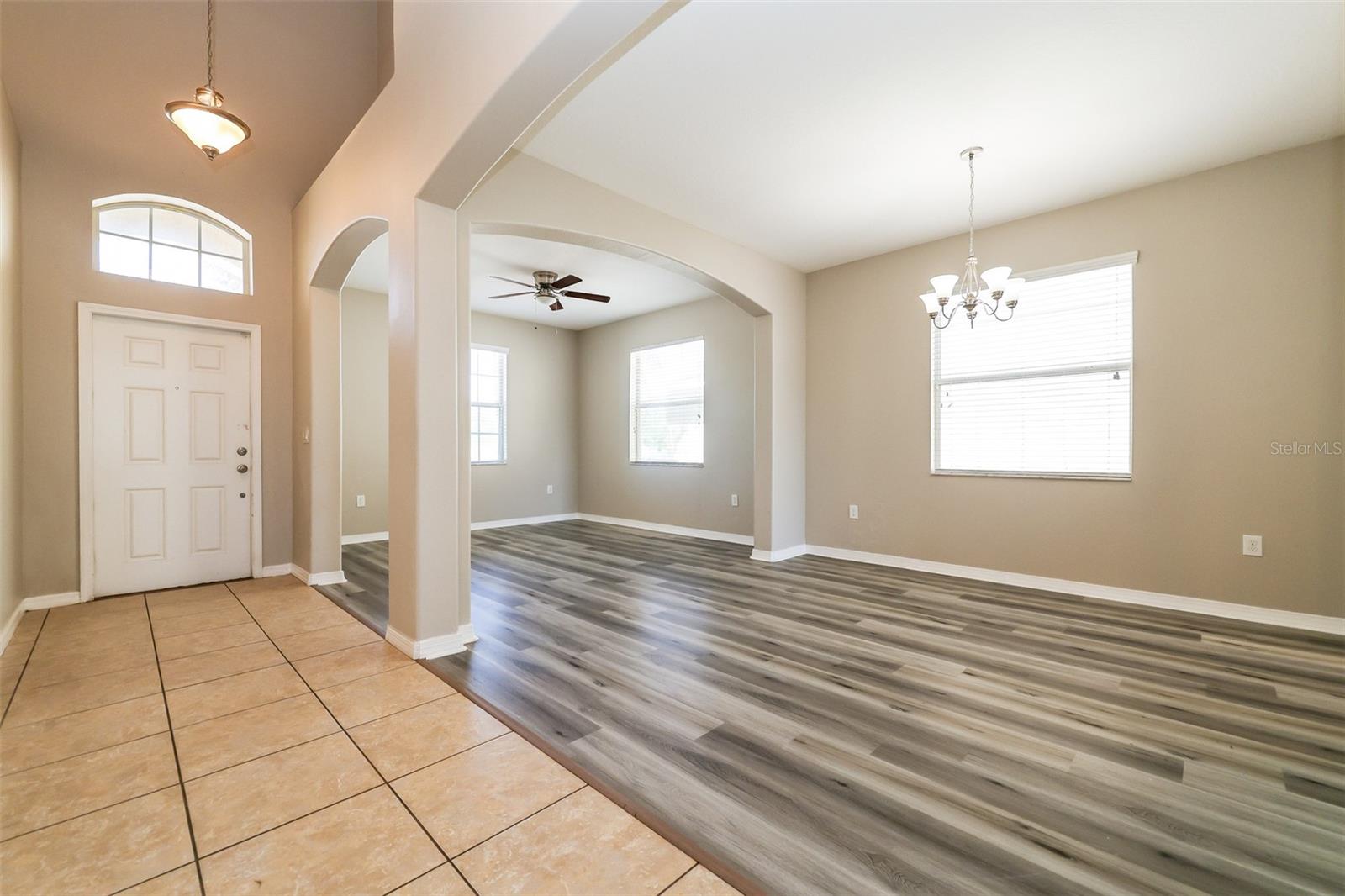 2322 Dovesong Trace, Ruskin, FL 33570