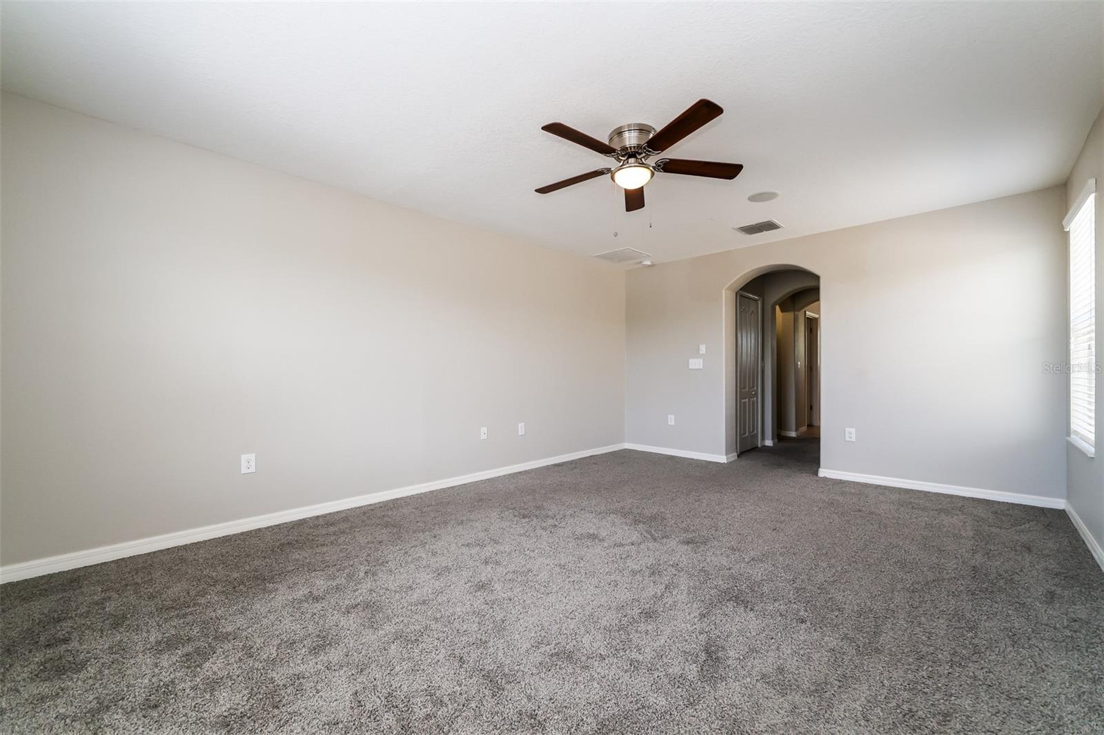 2322 Dovesong Trace, Ruskin, FL 33570