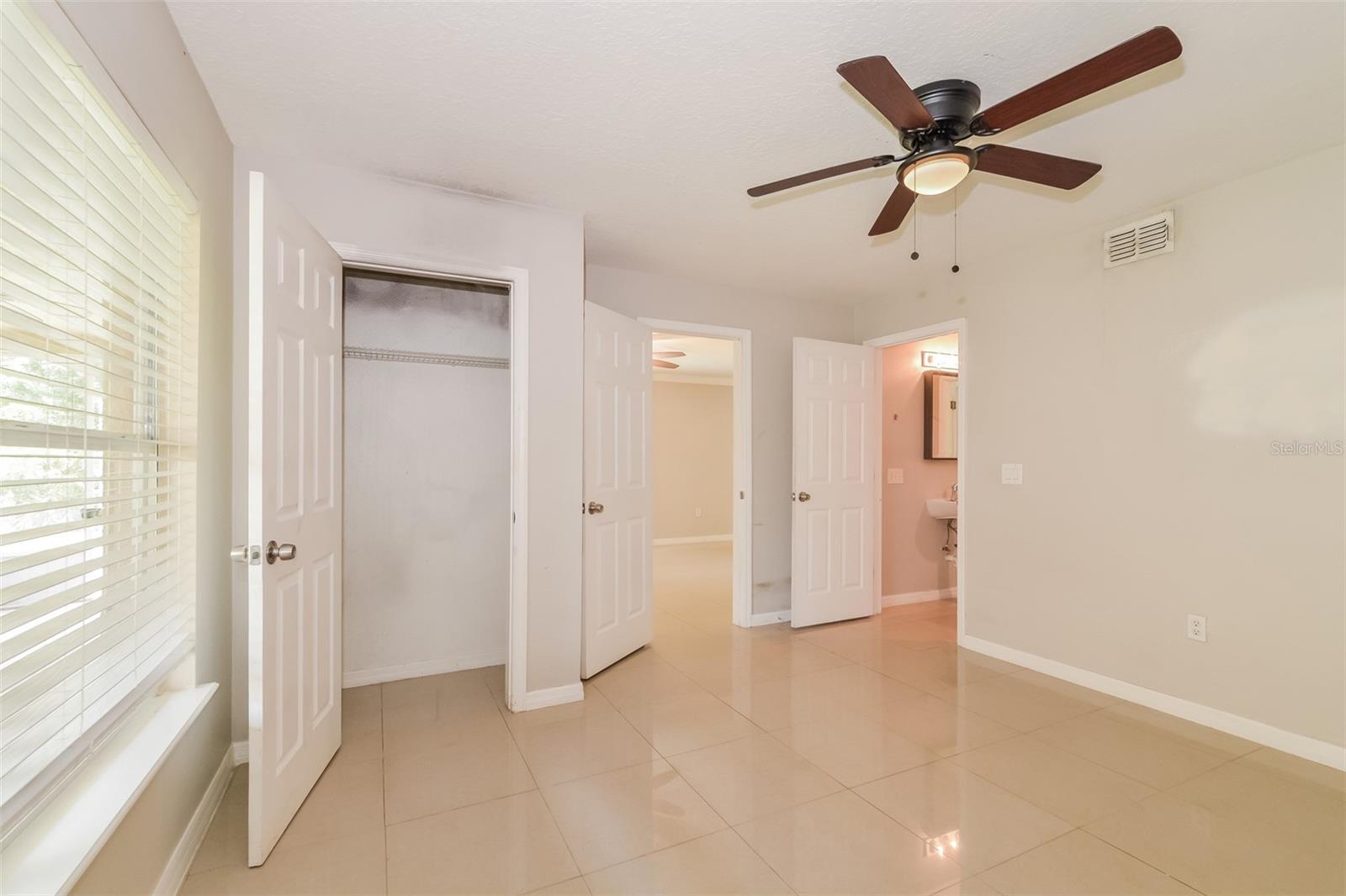 2361 Andrews Valley, Kissimmee, FL 34758