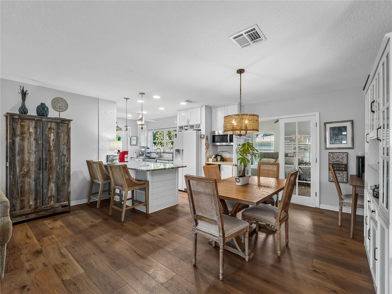 2915 Webber, Sarasota, FL 34239