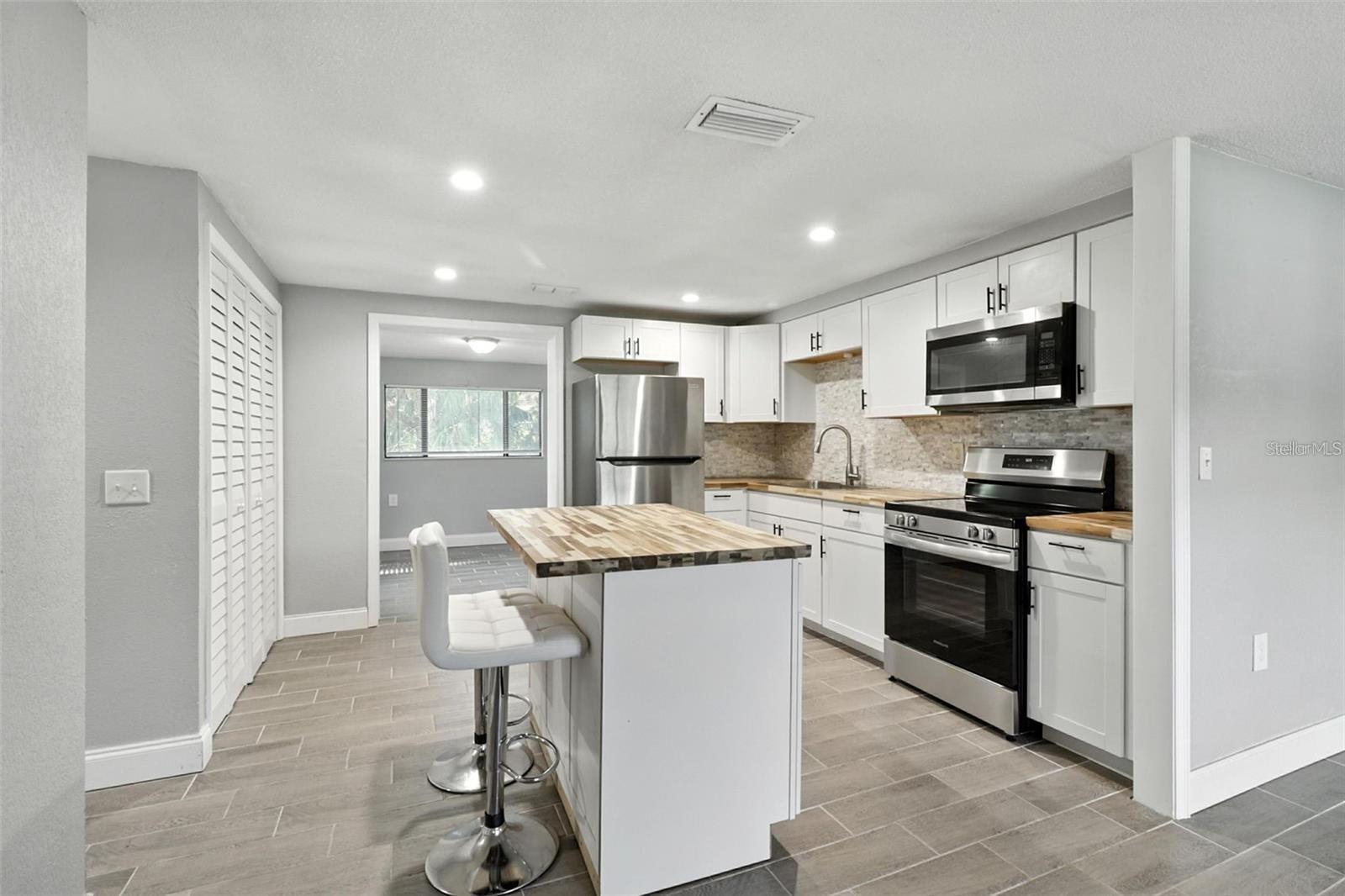 8035 Gulf, Hudson, FL 34667