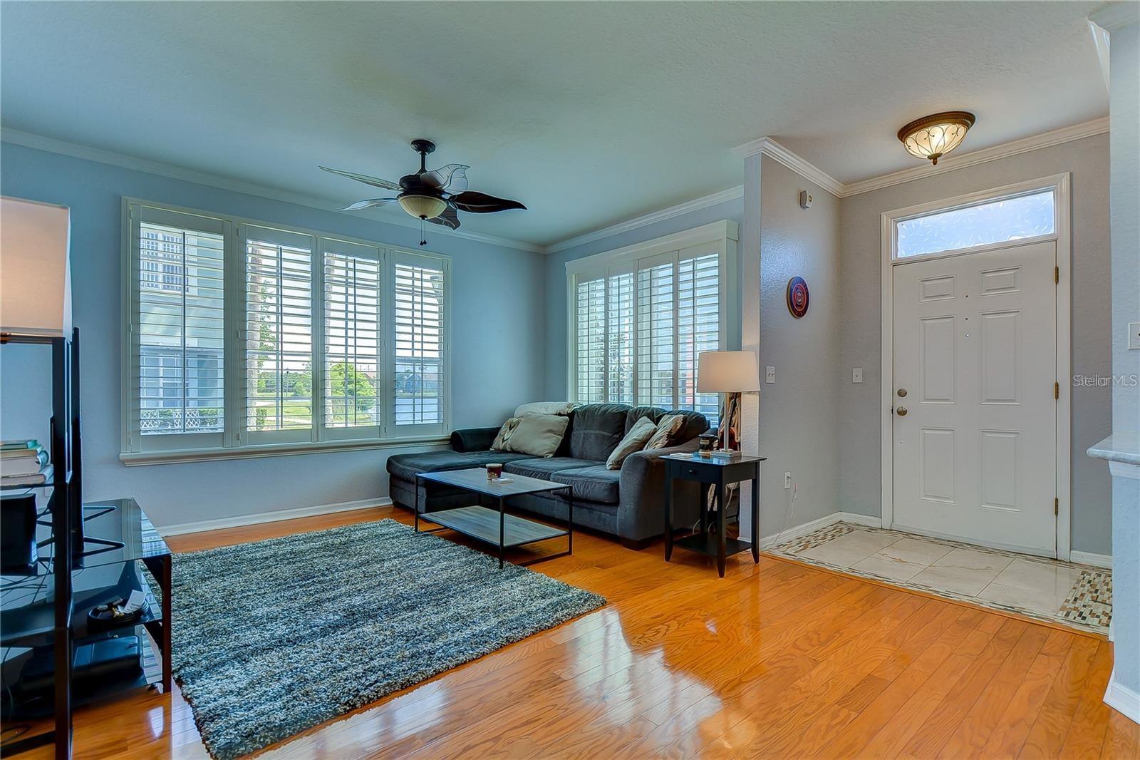 9034 Lake Chase Island Unit 9034, Tampa, FL 33626