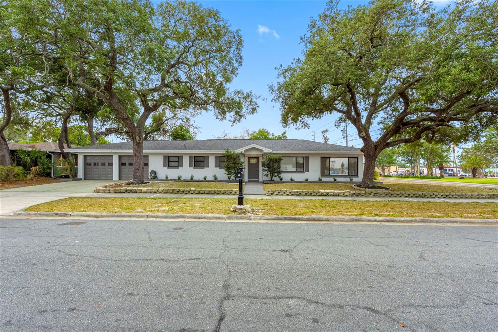 1005 Apache, Clearwater, FL 33755