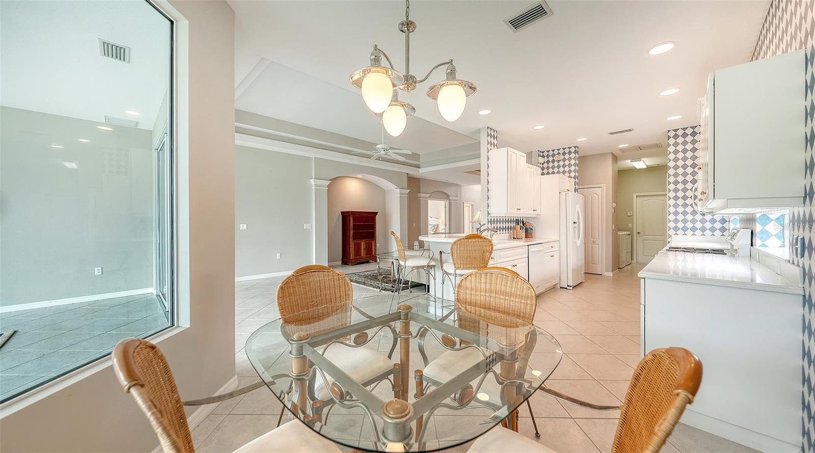 8224 Nice, Sarasota, FL 34238