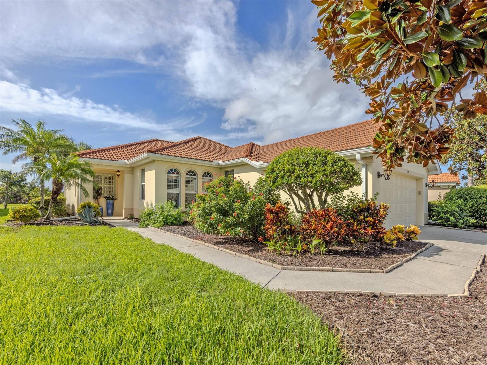 129 Treviso, Nokomis, FL 34275