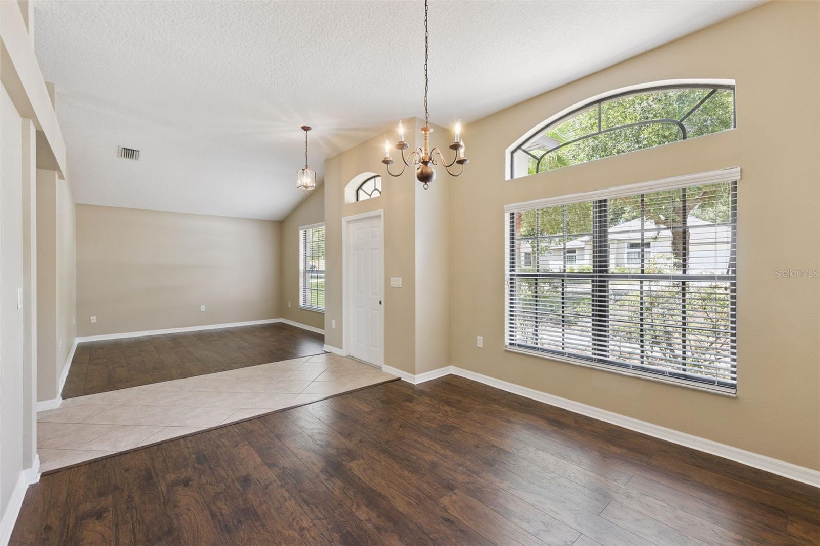 1106 Natural Oaks, Orange City, FL 32763