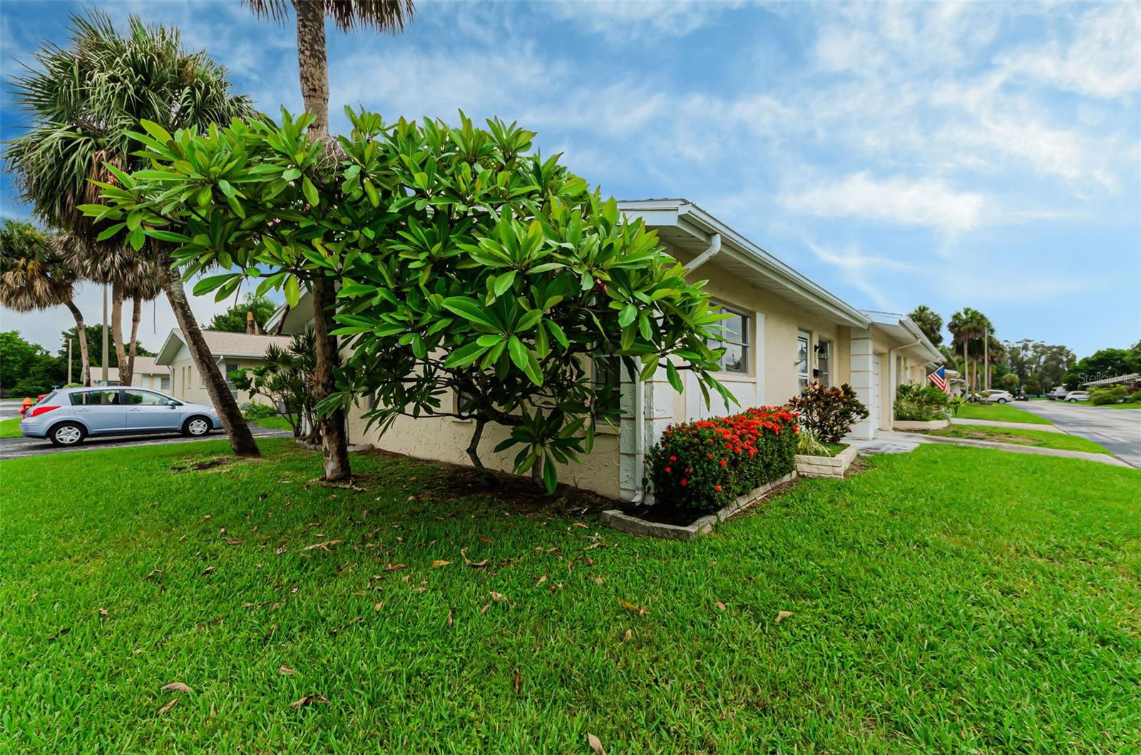 830 Cambridge, Dunedin, FL 34698