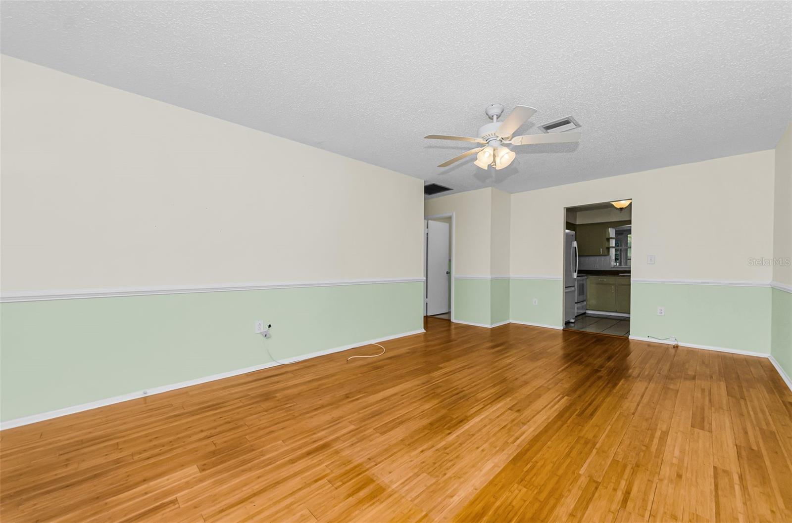 830 Cambridge, Dunedin, FL 34698
