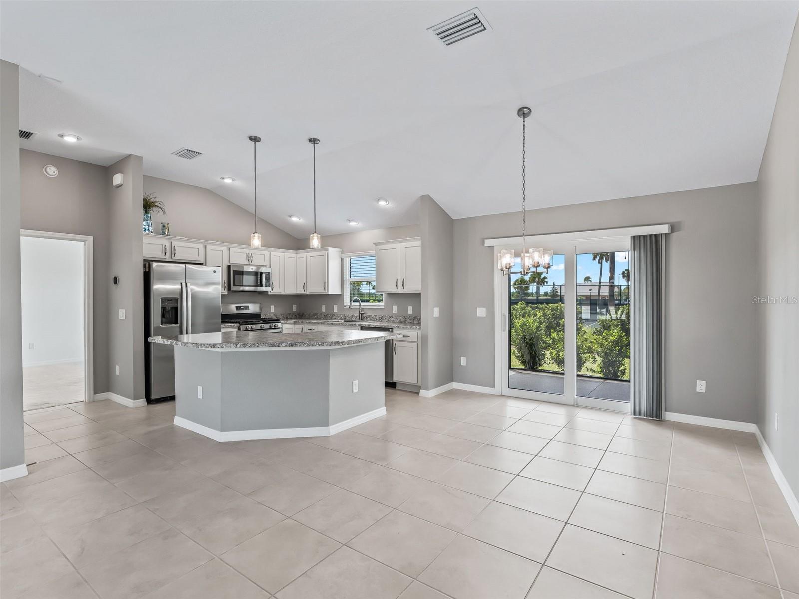 2816 Navy Hill, The Villages, FL 32163