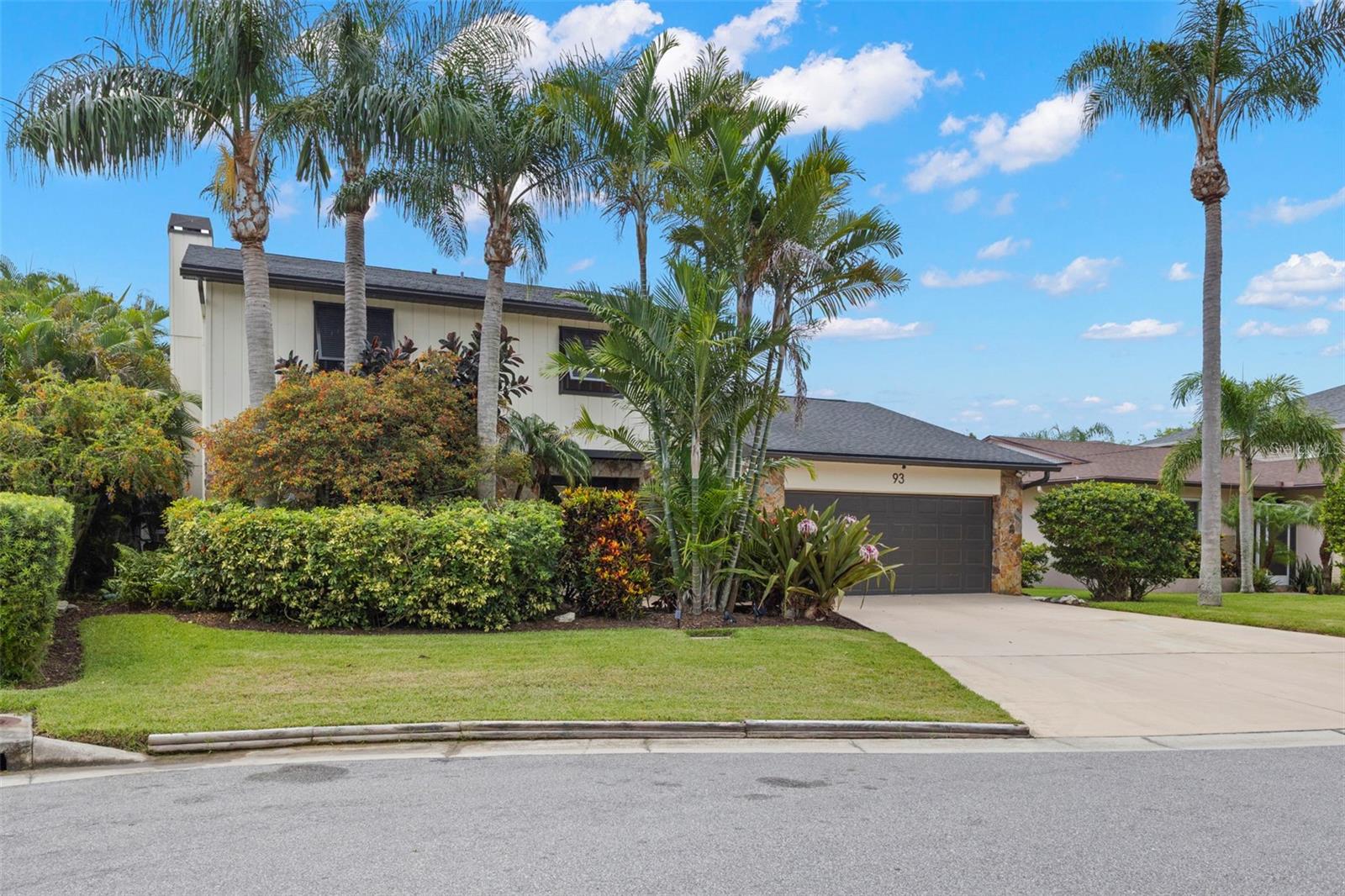 93 Canal, Palm Harbor, FL 34684