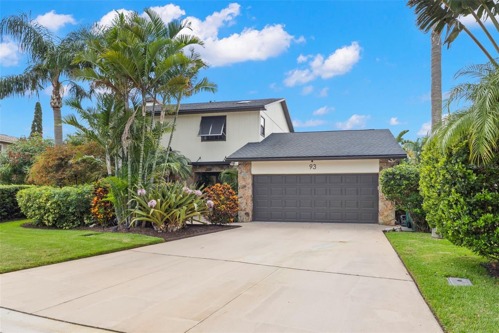 93 Canal, Palm Harbor, FL 34684
