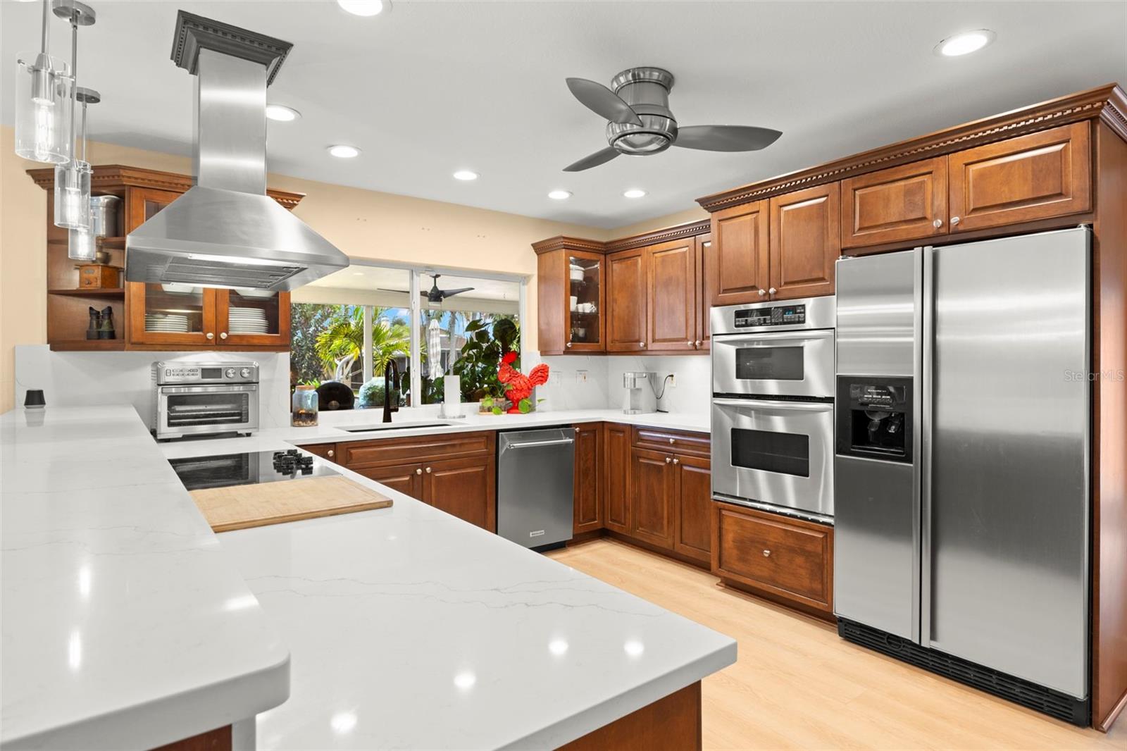 93 Canal, Palm Harbor, FL 34684