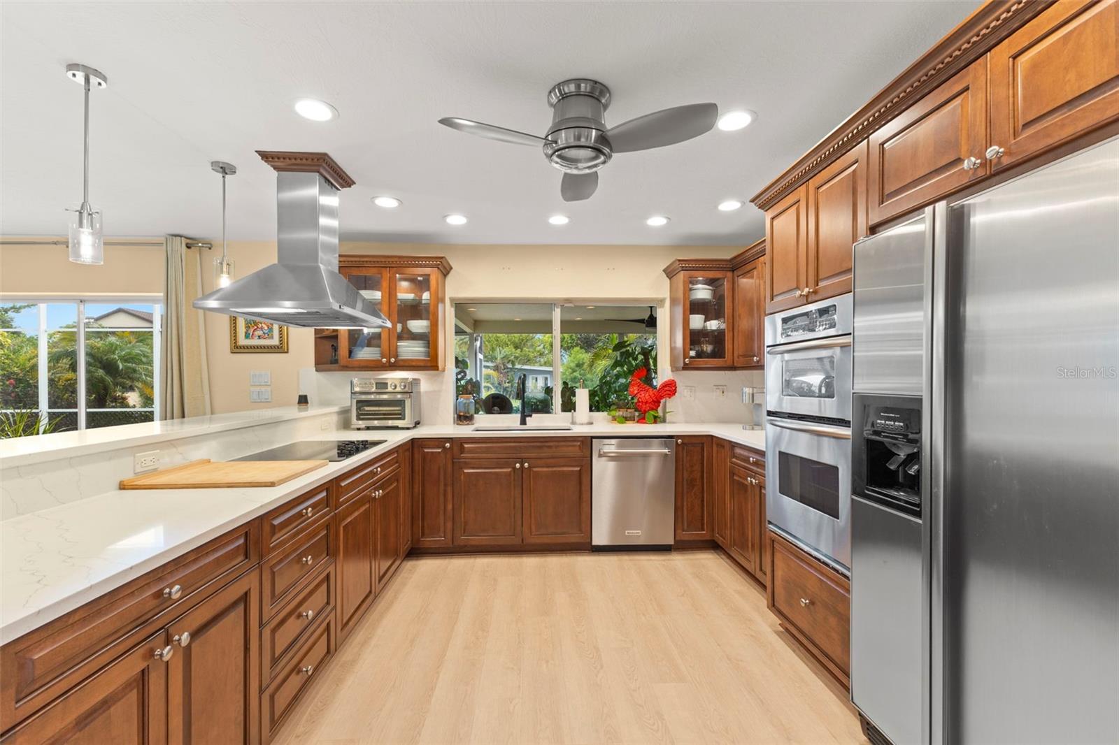 93 Canal, Palm Harbor, FL 34684