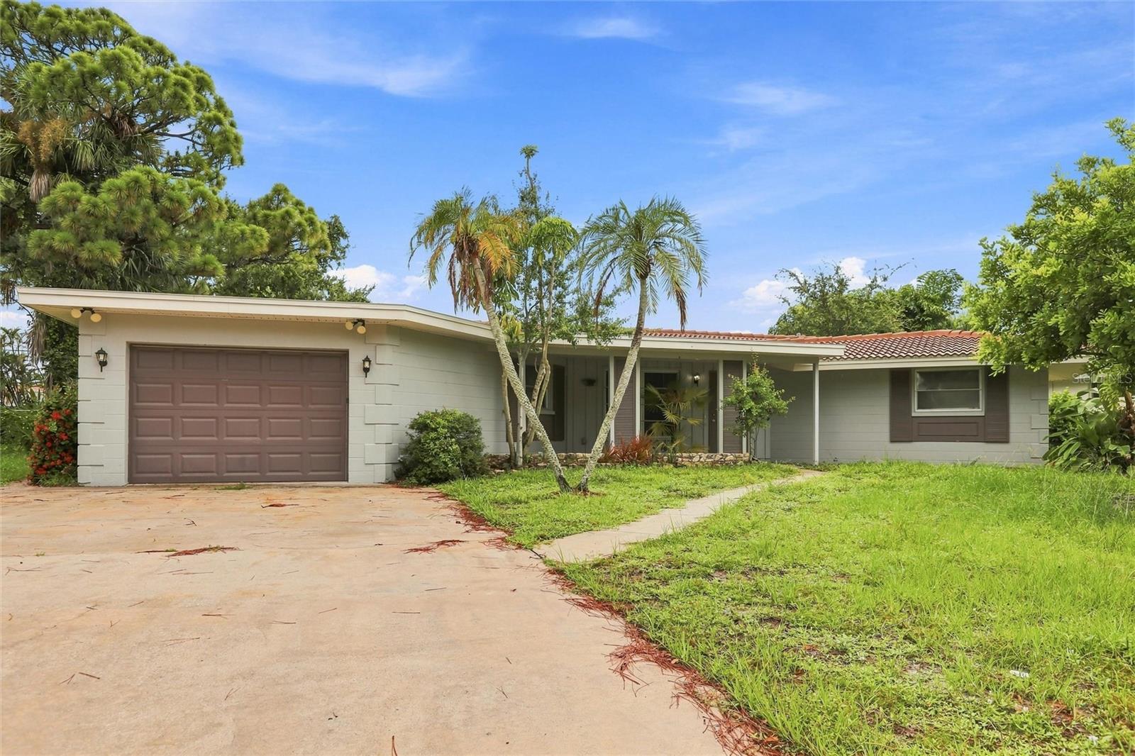 131 Degas, Nokomis, FL 34275