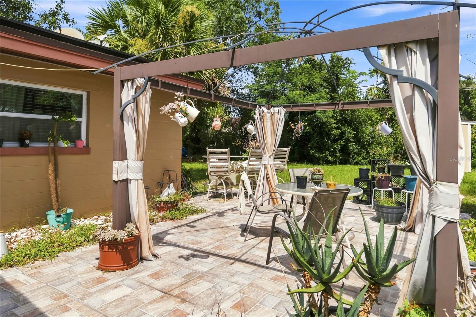 841 Wooden, Orlando, FL 32805