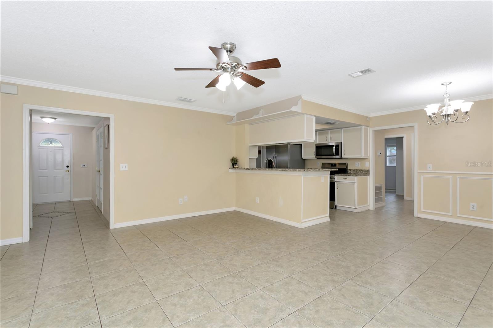 5680 25th Street, Bradenton, FL 34203