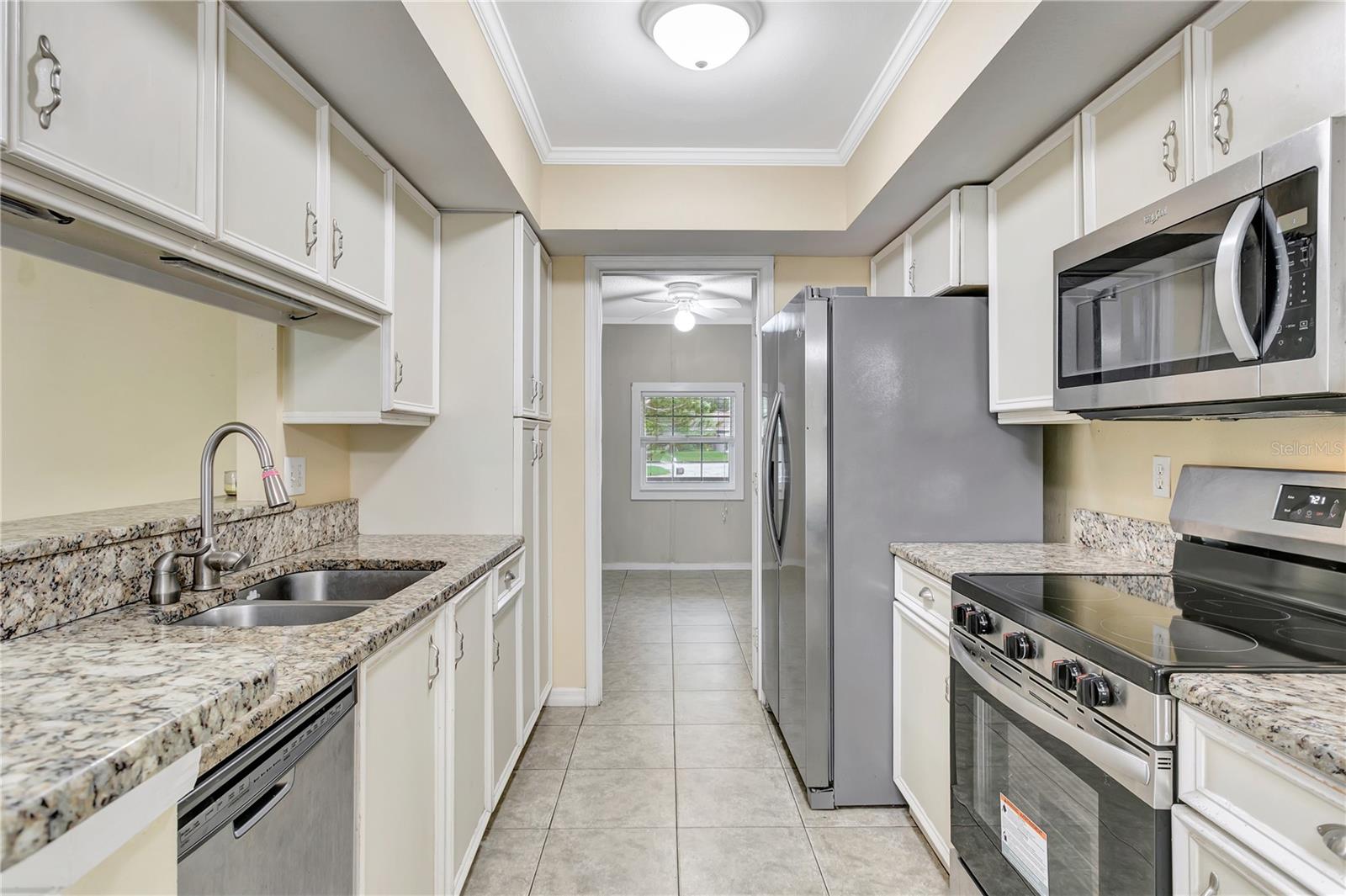 5680 25th Street, Bradenton, FL 34203